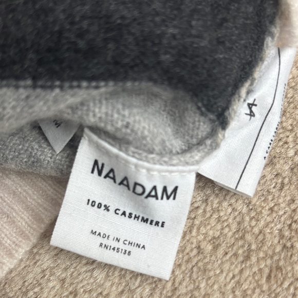 NAADAM 100% cashmere Striped Gray and Black Sweater medium - Picture 2 of 4